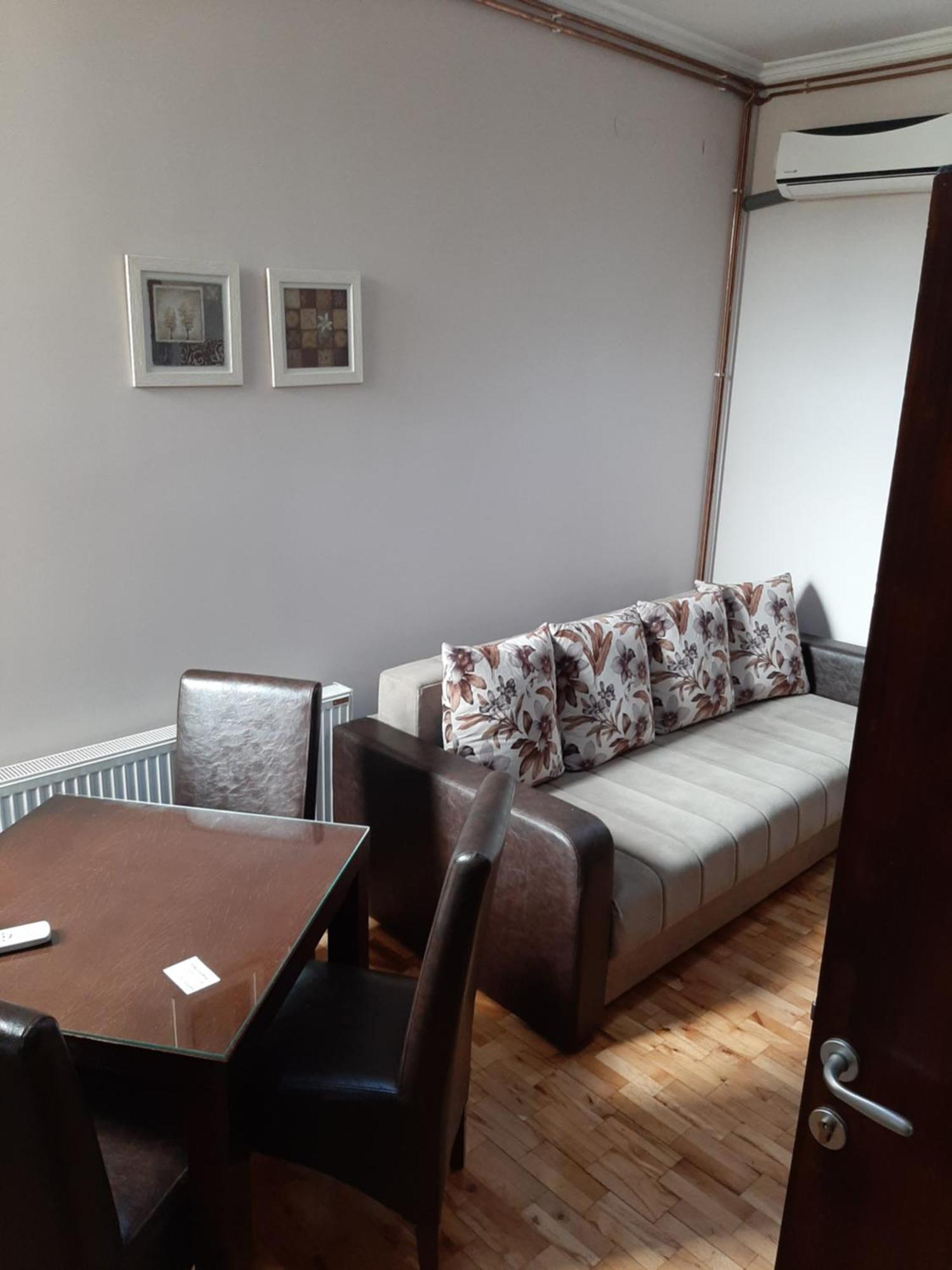 Apartmani Radulovic Vrnjačka Banja Rum bild