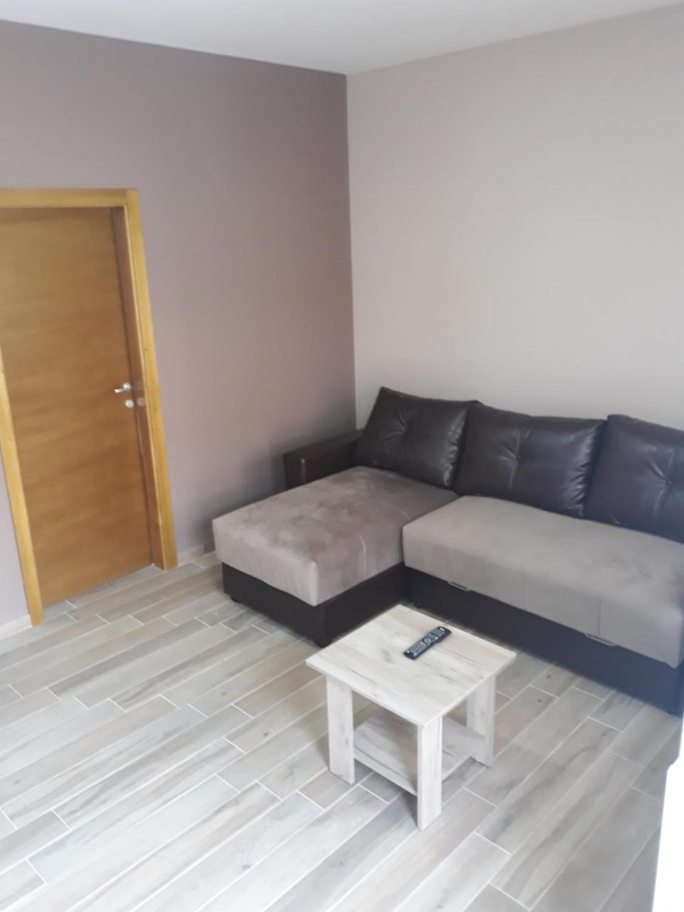 Apartmani Radulovic Vrnjačka Banja Exteriör bild